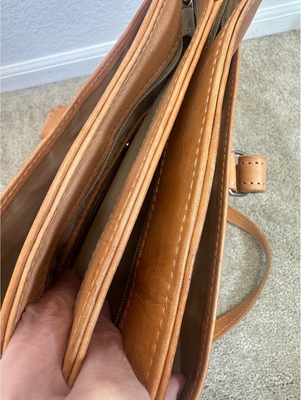 Grant’s Naturals Handcrafted Tooled Leather Western Shoulder Bag Tote - Picture 4 of 13